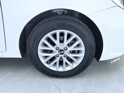 Kia K2