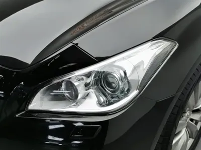 Infiniti Q70