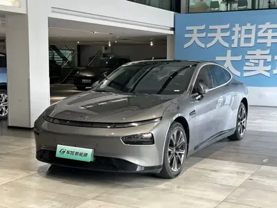 Xpeng P7