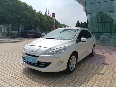 Peugeot 408