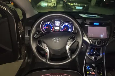 Hyundai Elantra (5th Generation