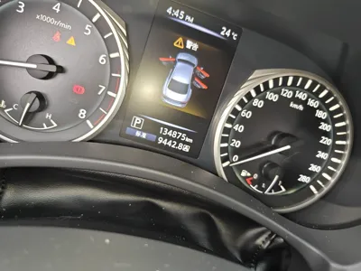 Infiniti Q50L