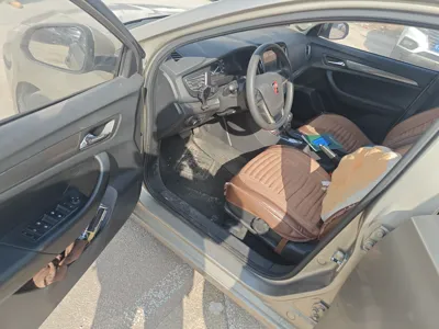 Roewe 360