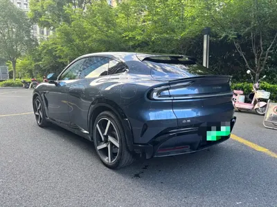 Xiaomi 小米YU7