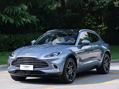 Aston Martin DBX