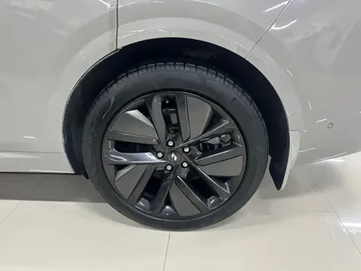 Li Auto Li L6