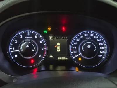 Hyundai Aslan