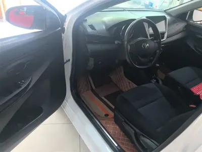 Toyota Yaris L