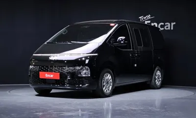 Hyundai Staria
