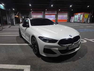 BMW 8-Series