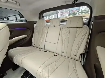 Denza Denza D9