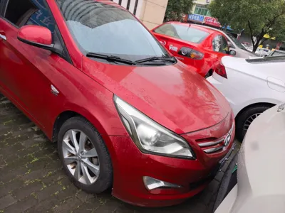 Hyundai Verna Ray