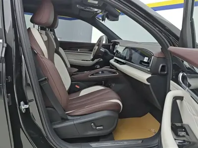 Geely Xingyue L