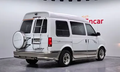 Chevrolet Astro Van