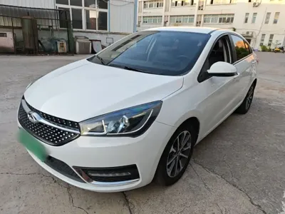 Chery Arrizo 5