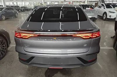 BYD Han