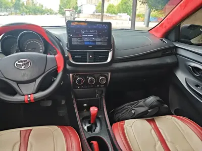 Toyota Yaris L