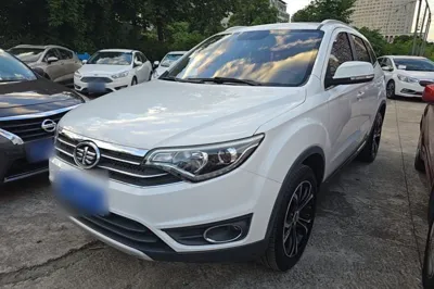 FAW Senya R7