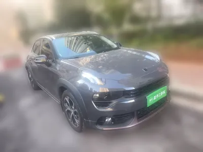 Lynk & Co 02
