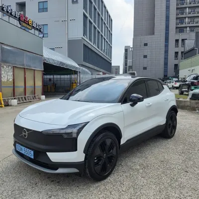 Volvo EX30