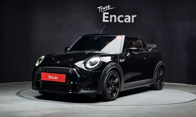 MINI Cooper Convertible