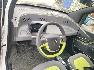 Baojun E100