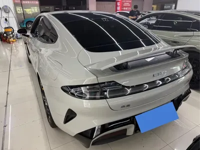 Xiaomi SU7