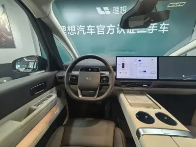 Li Auto Li MEGA