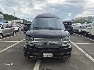 Chevrolet Express Van