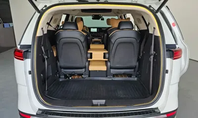 Kia Canival