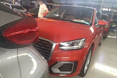 Audi Q2L
