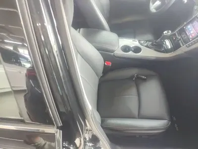 Infiniti Q50L