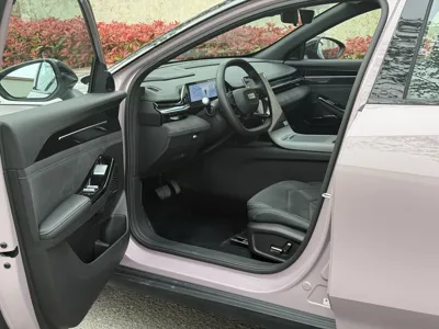 Geely Galaxy L6