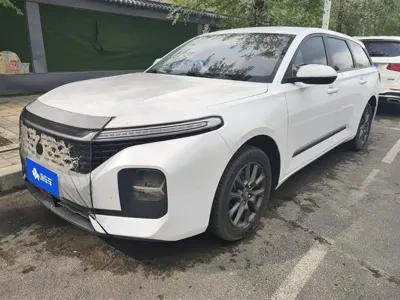 Baojun RC-5