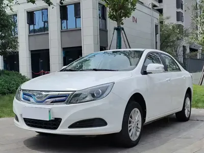 BYD e5