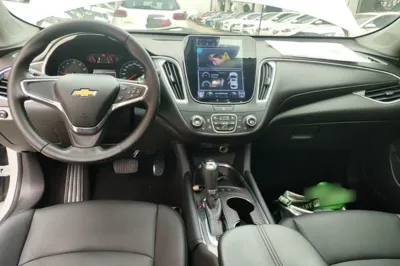 Chevrolet Malibu XL