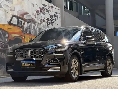 Lincoln Aviator