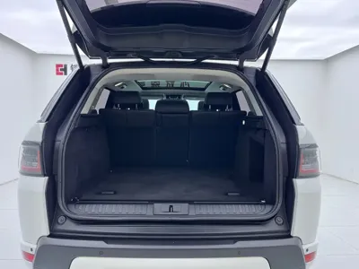 Land Rover Sport