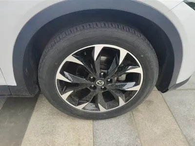 Mazda CX-4