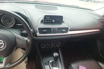 Mazda Mazda 3 Axela
