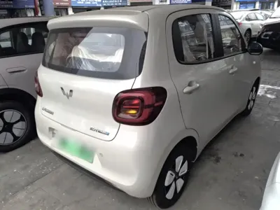 Wuling MINIEV