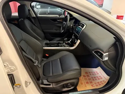 Jaguar XEL