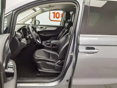Roewe iMAX8