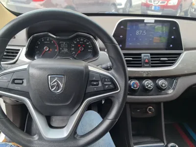 Baojun 310W