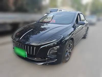 Hongqi E-QM5