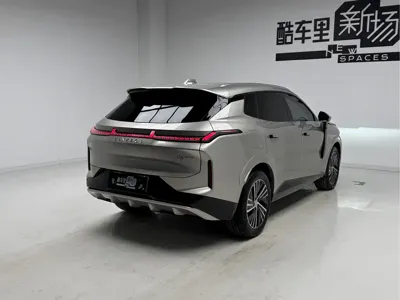 Lynk & Co 08 EM-P