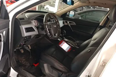 Geely Auto Emgrand X7 Sport