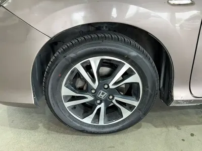 Honda Greiz