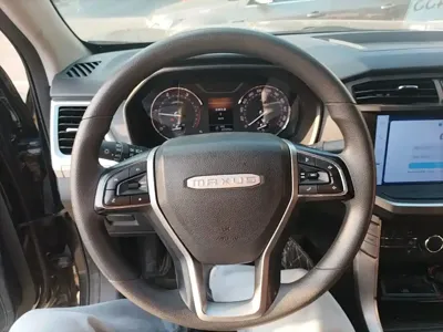 Maxus T70
