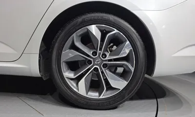 Renault-KoreaSamsung SM6